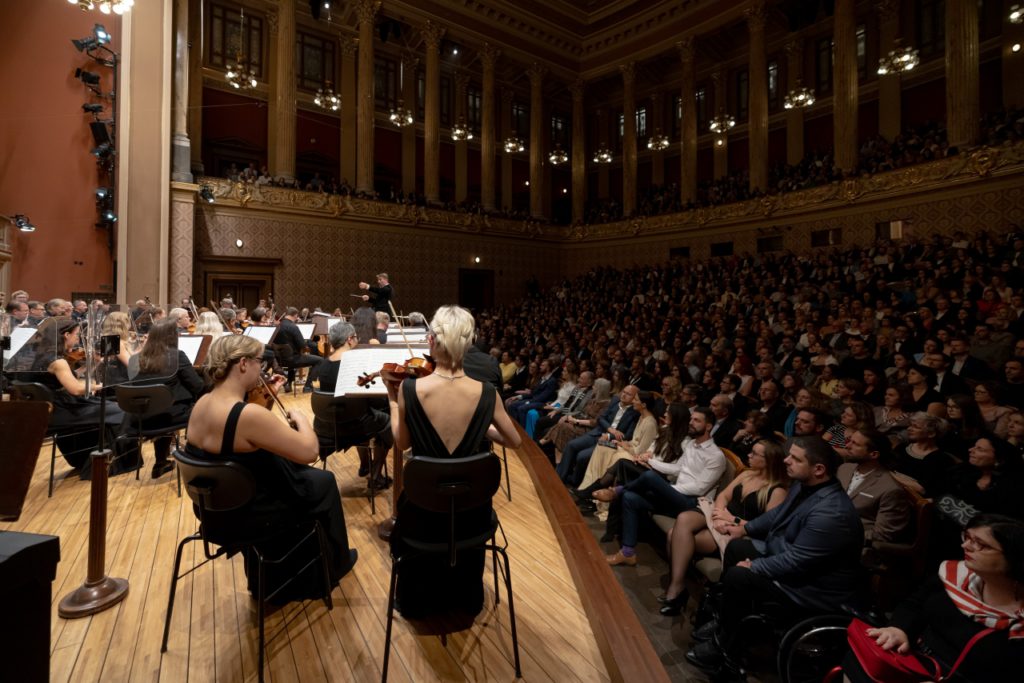 Mistři klasiky Dvořák, Smetana a Mozart míří do pražského Rudolfina!