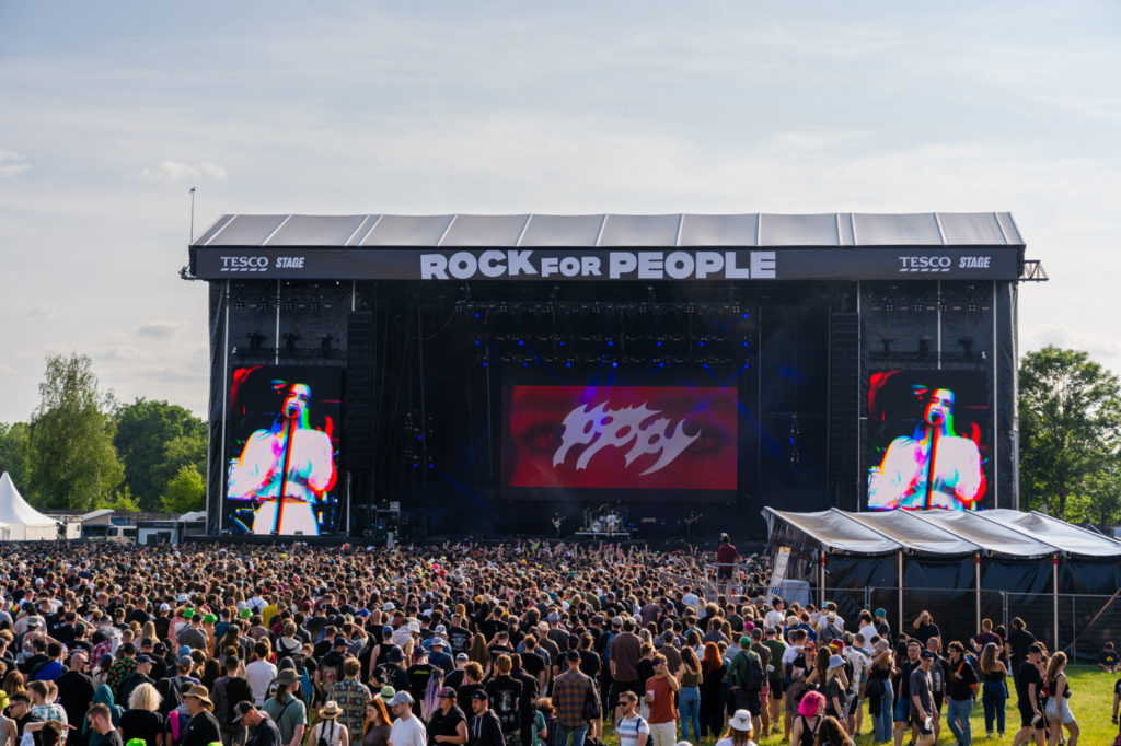 Premiéra Tesco na Rock for People: Prodejna vzbudila obrovské nadšení u návštěvníků i na sociálních sítích