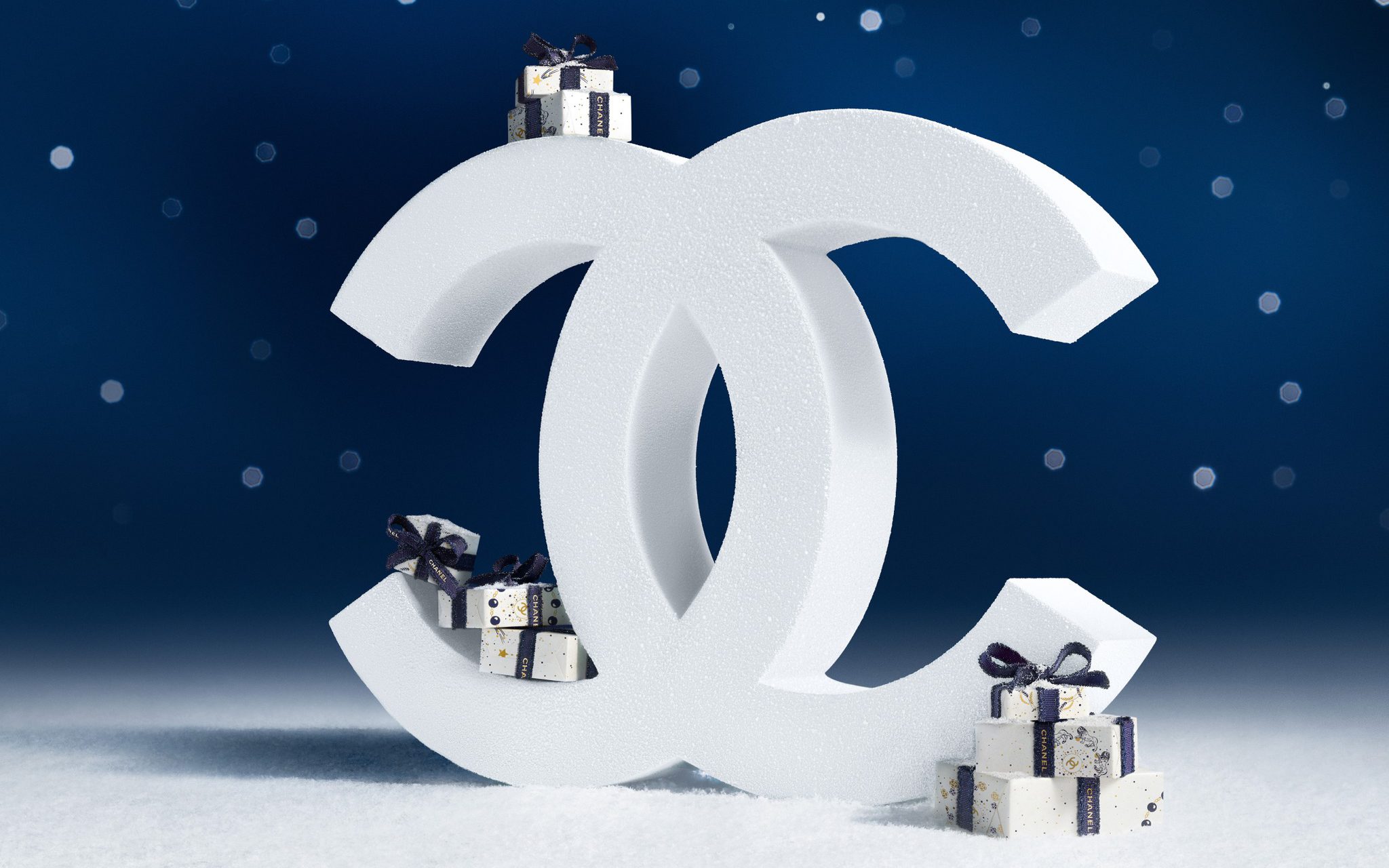 Winter Constellation od Chanel: Sváteční kosmetika, která září jako hvězdná obloha