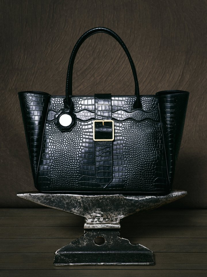 ABODI x VUCH LAB představují spolupráci a mystickou kolekci inspirovanou českými, maďarskými a transylvánskými historickými kořeny a legendami