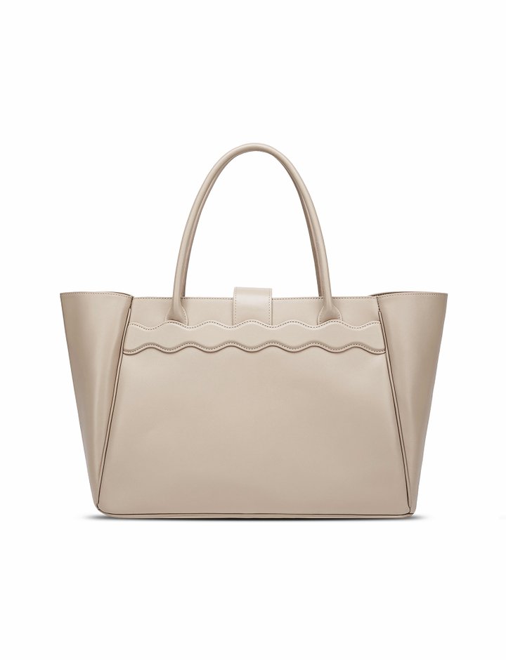 ABODI x VUCH LAB představují spolupráci a mystickou kolekci inspirovanou českými, maďarskými a transylvánskými historickými kořeny a legendami